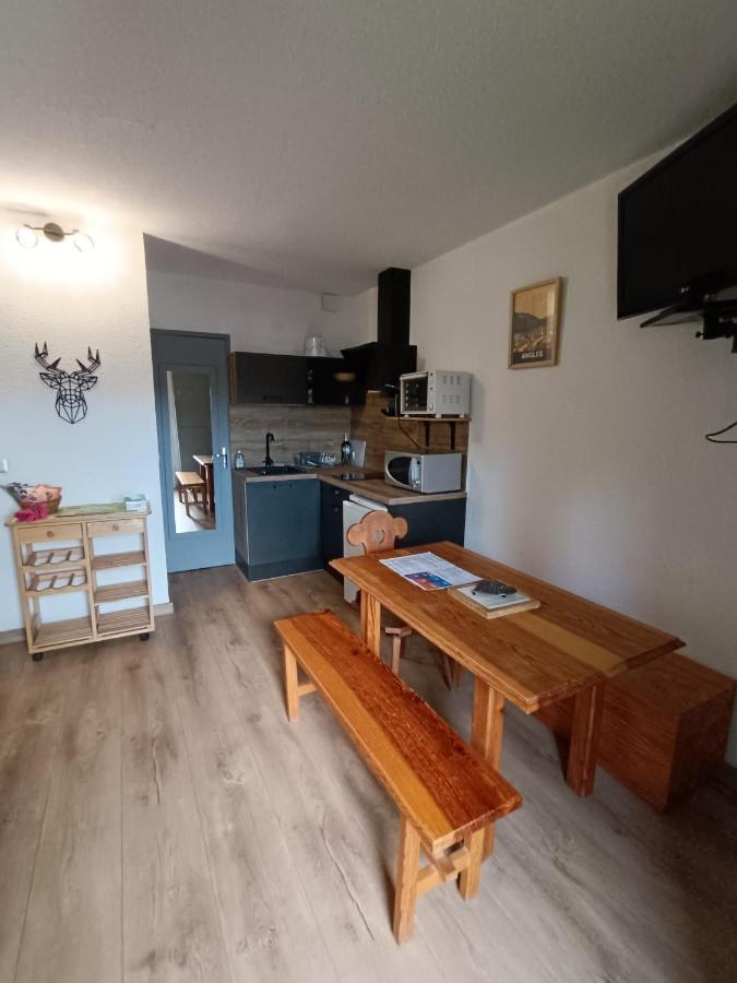 לס אנגל Appartement Ideal Pour Famille מראה חיצוני תמונה
